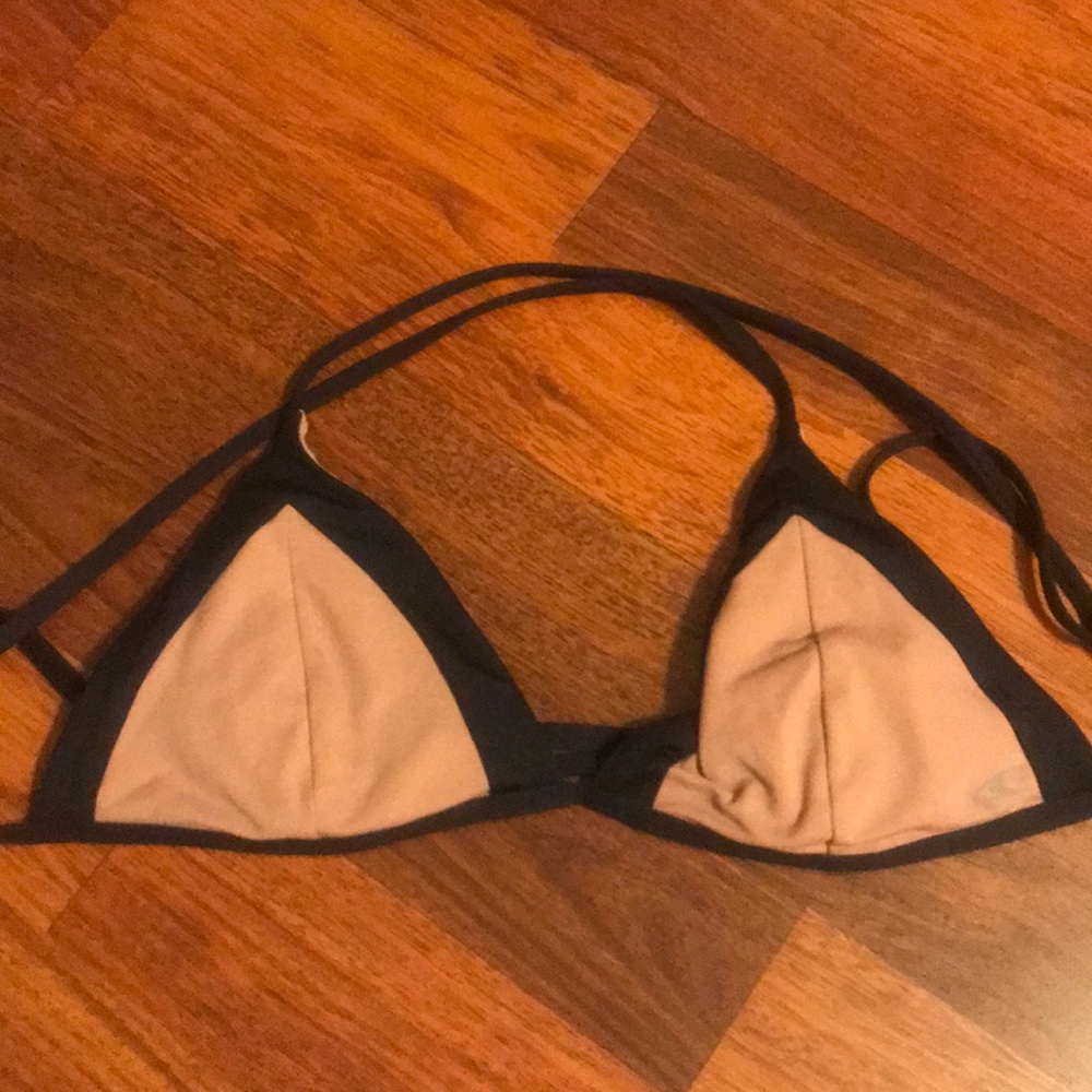 New black and mauve bikini top
